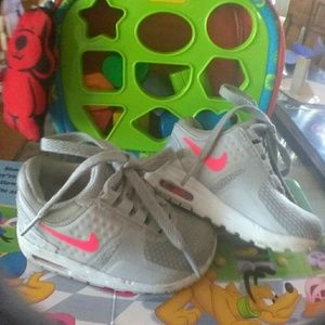 NiKE AiR MAX SiZE 5C